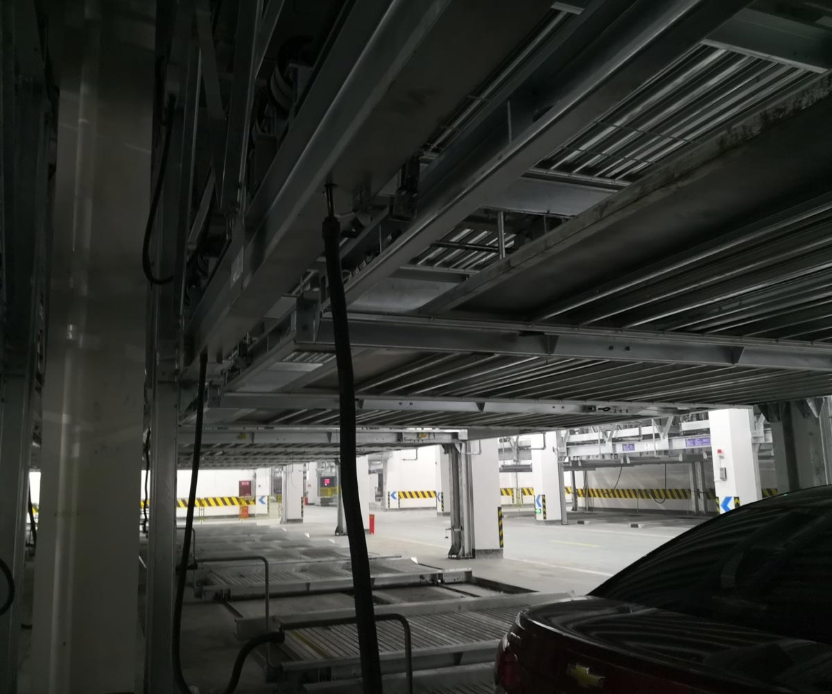 隆林PSH7七层升降横移机械式立体停车设备