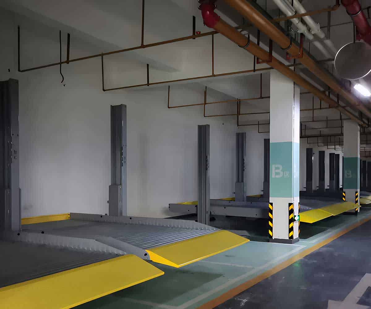 四柱式立体车库停车设备灯光与限速的关键问题