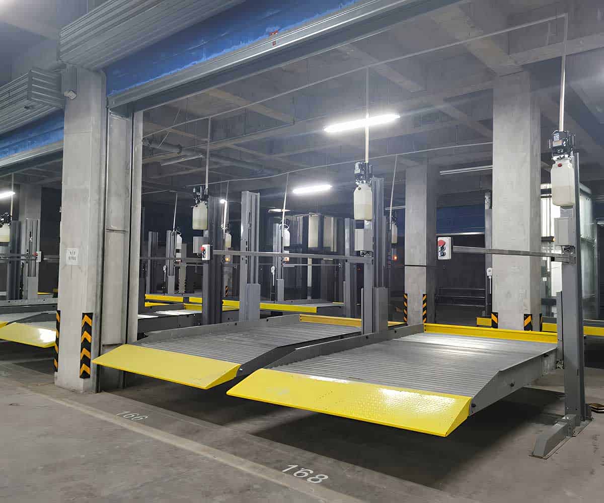 3层立体停车场的车辆识别与定位