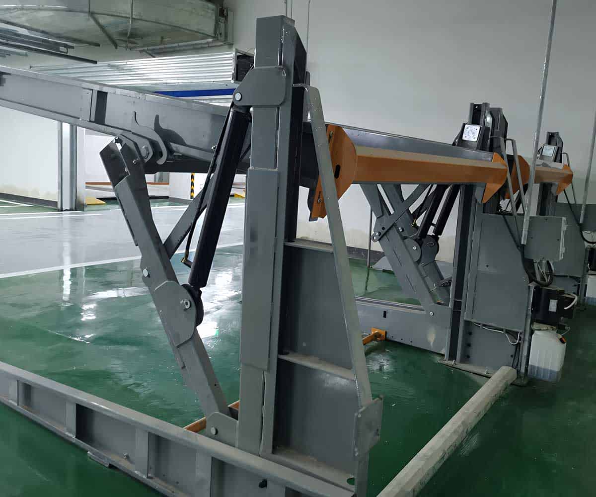 3层机械停车库租用的购买成本主要包括