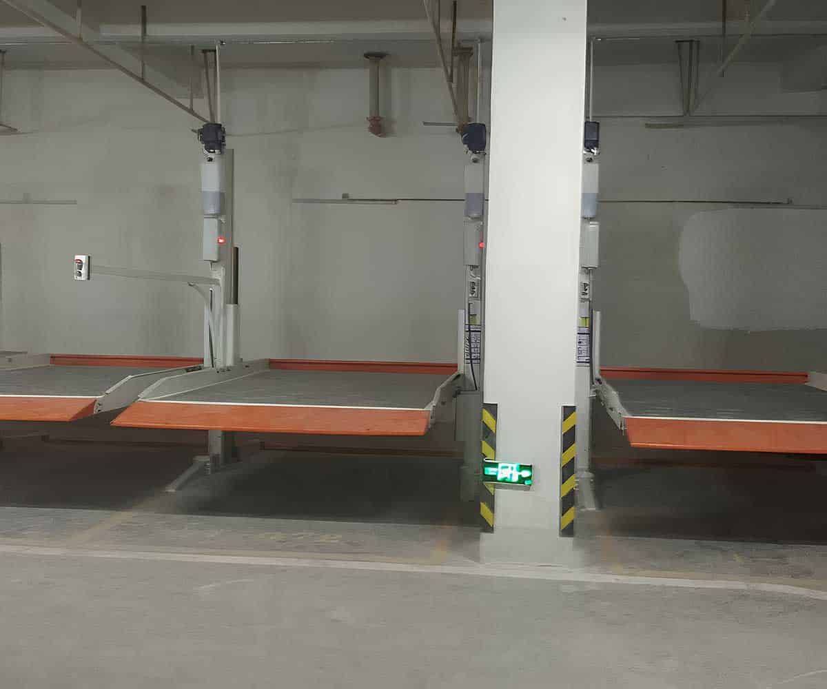 上下两层机械停车库租用专用电机的特性与应用